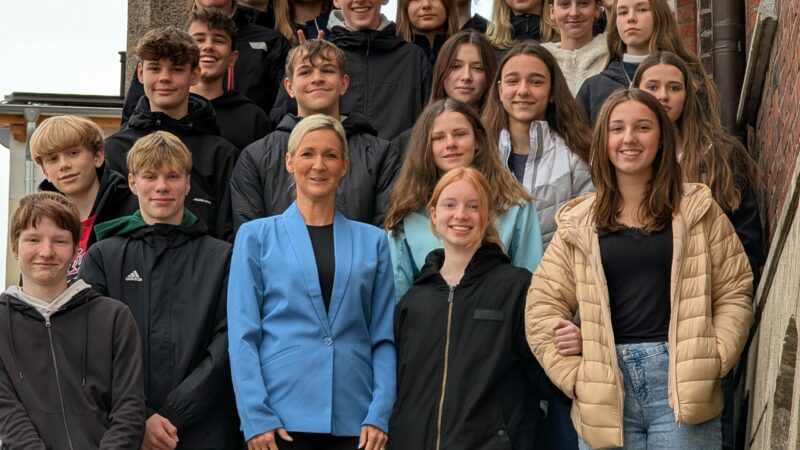 Besuch Der 9. Klasse Des RecknitzCampus Im Rathaus